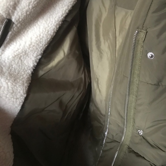 Love Tree Hooded Long Puffy Jacket Olive Green - Picture 5 of 10